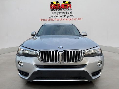 Used 2017 BMW X3 sDrive28i image 9