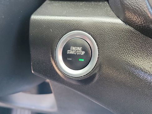 Used 2023 GMC Terrain AT4 w/ Infotainment Package II image 30