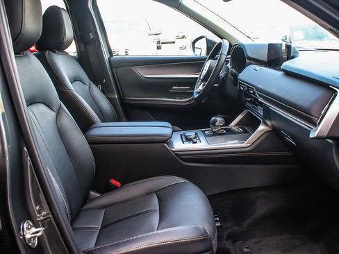 Used 2024 MAZDA CX-90 Plug-In Hybrid w/ Preferred AWD/4WD image 43