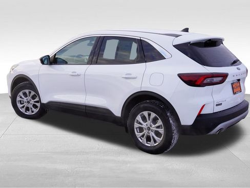 Certified 2024 Ford Escape Active w/ Tech Pack #1 image 9