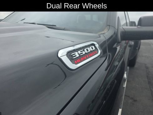 Used 2022 RAM 3500 Tradesman AWD/4WD image 9
