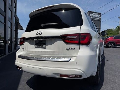 Used 2024 INFINITI QX80 Premium Select w/ Cargo Package AWD/4WD image 3