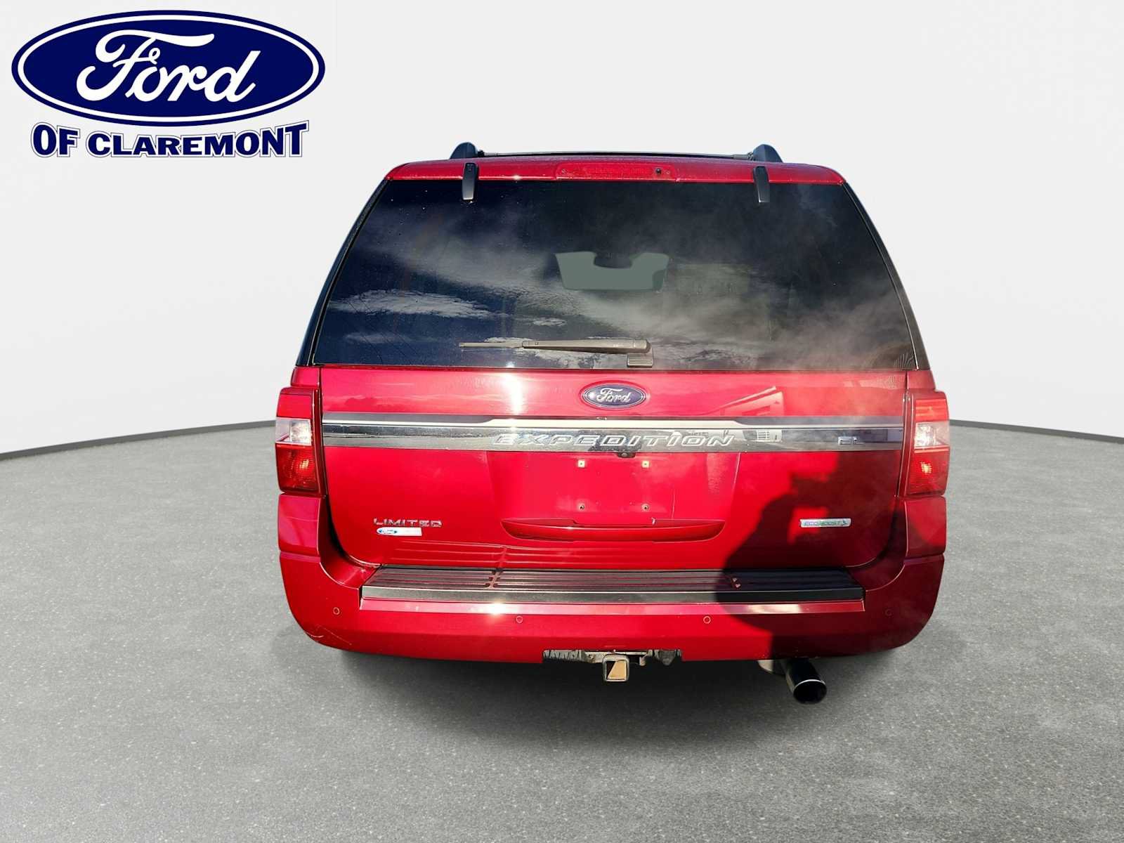 Used 2017 Ford Expedition EL Limited w/ Equipment Group 301A AWD/4WD image 14