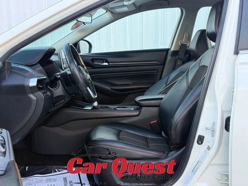 Used 2022 Nissan Altima 2.5 SR image 9