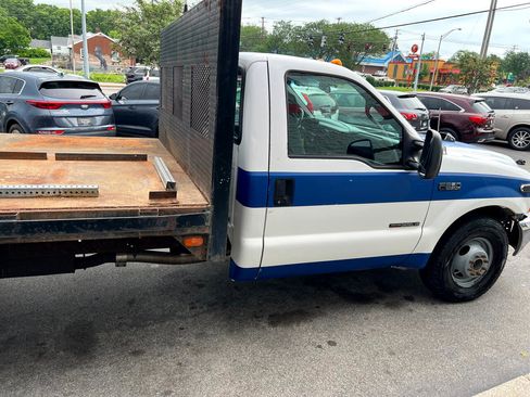 Used 2000 Ford F350 Lariat image 26