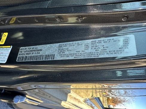 Used 2024 Jeep Wrangler Sport S image 27