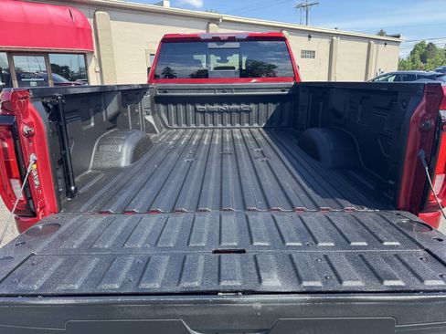 Used 2022 GMC Sierra 2500 Denali w/ Denali Ultimate Package AWD/4WD image 14
