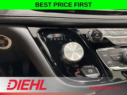 New 2026 Chrysler Pacifica Select FWD image 35