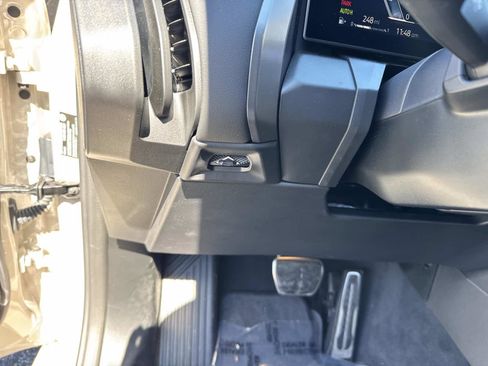 Certified 2025 BMW X3 xDrive30i w/ Premium Package image 33