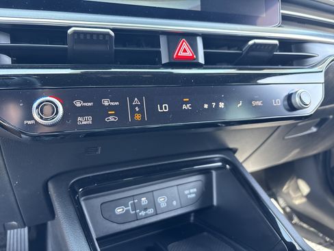 Used 2025 Kia K5 GT-Line FWD image 23
