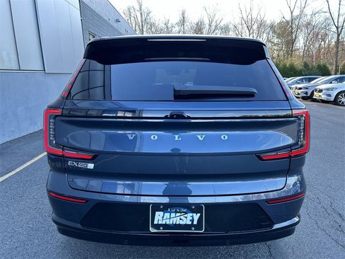 New 2025 Volvo EX90 Ultra image 7
