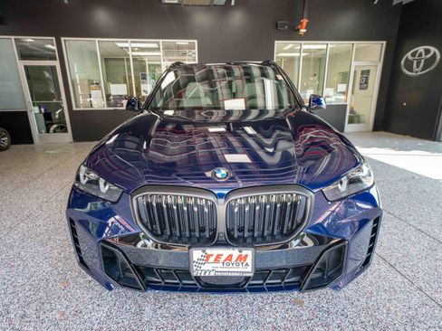 Used 2026 BMW X5 xDrive40i w/ M Sport Package AWD/4WD image 6