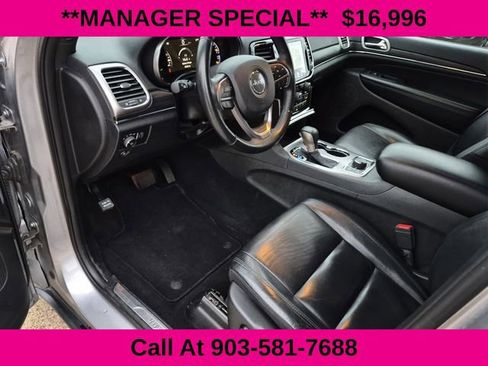 Used 2019 Jeep Grand Cherokee Limited image 24