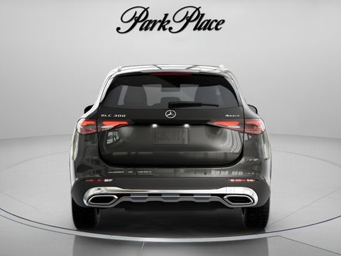 Certified 2026 Mercedes-Benz GLC 300 4MATIC image 17