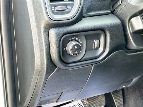 New 2026 RAM 3500 Big Horn AWD/4WD image 19