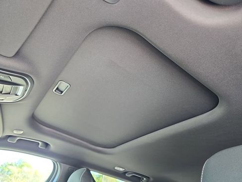 New 2025 Jeep Grand Cherokee Laredo X w/ Luxury Tech Group I image 17