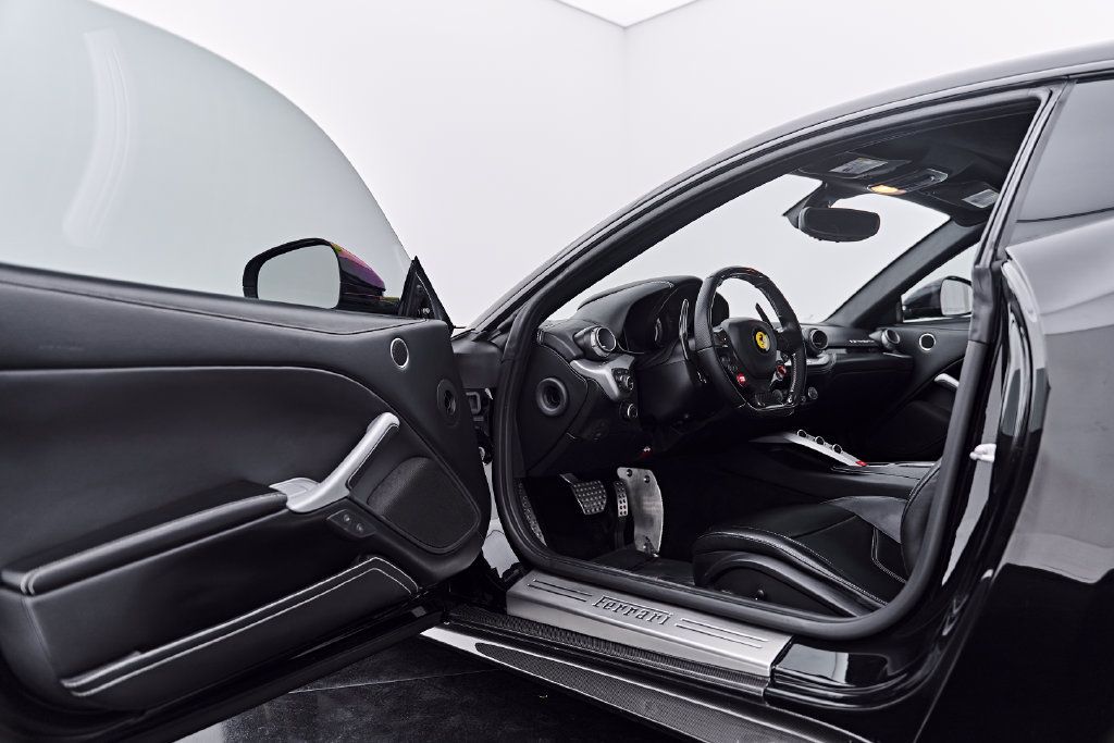 Used 2015 Ferrari F12 Berlinetta RWD image 42