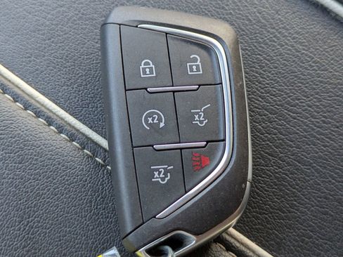 Used 2021 Cadillac Escalade Sport w/ Driver Assist Tech Package image 38