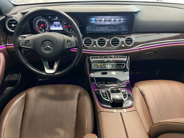 Used 2017 Mercedes-Benz E 300 4MATIC image 17