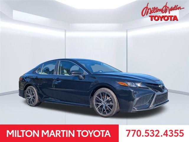 Used 2022 Toyota Camry SE FWD 360° Tour