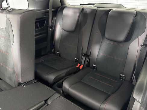 New 2026 Mercedes-Benz GLB 250 image 8