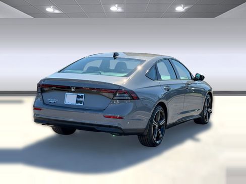 New 2026 Honda Accord SE image 9