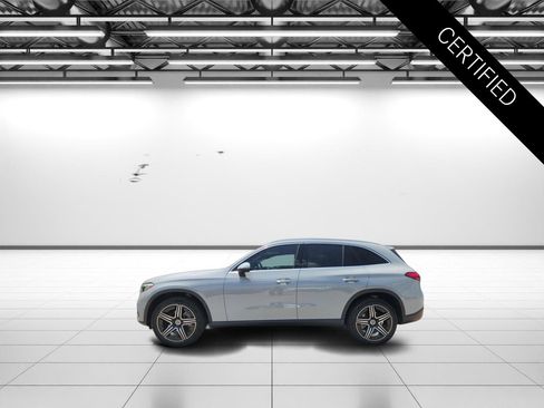 Certified 2026 Mercedes-Benz GLC 300 image 6