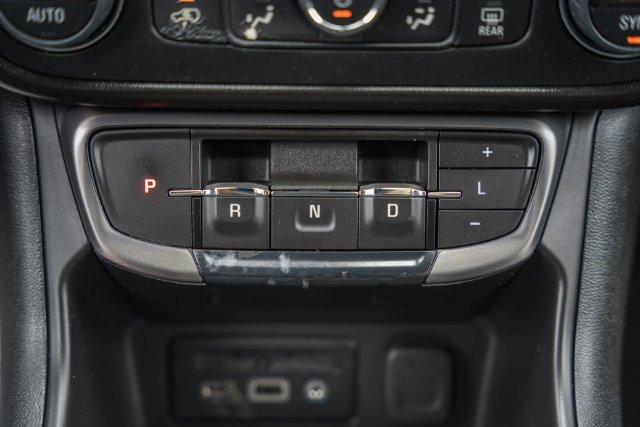Used 2022 GMC Terrain AT4 w/ Infotainment Package II AWD/4WD image 33