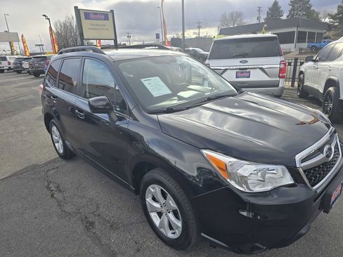 Used 2016 Subaru Forester 2.5i Premium w/ All-Weather Package image 6