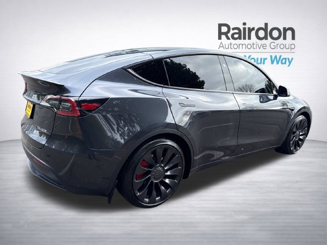 Used 2024 Tesla Model Y Performance AWD/4WD image 7