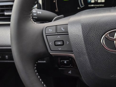 Certified 2026 Toyota Camry SE image 21