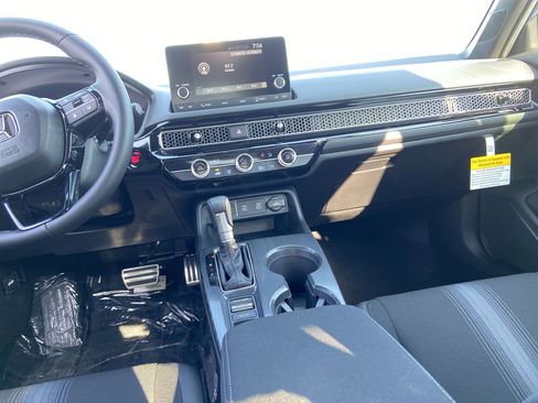 New 2026 Honda Civic Sport image 19