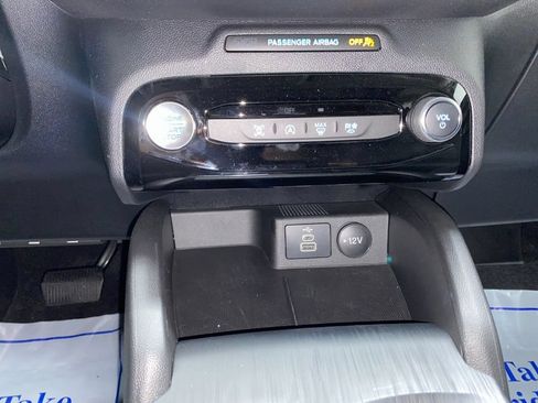 Used 2024 Ford Escape Active w/ Tech Pack #1 AWD/4WD image 22
