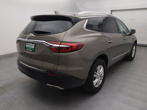 Used 2020 Buick Enclave Essence w/ Sound and Sites Package FWD image 9