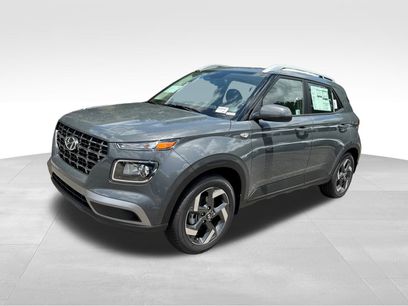 New 2025 Hyundai Venue SEL