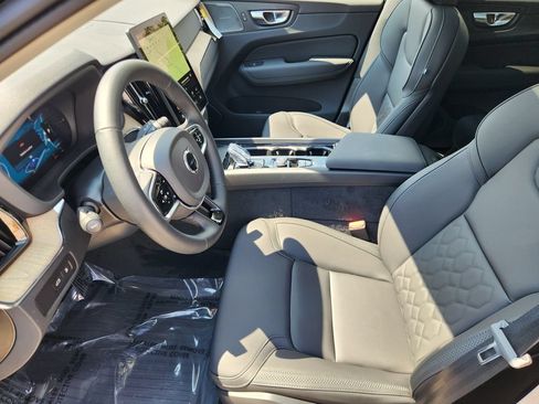 New 2026 Volvo XC60 T8 Plus w/ Protection Package Premier AWD/4WD image 9