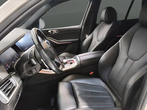 Used 2022 BMW X5 xDrive40i w/ Premium Essential Package AWD/4WD image 16