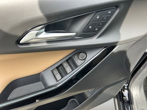 New 2026 Chevrolet Equinox ACTIV AWD/4WD image 21