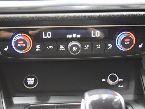 New 2025 Audi Q3 2.0T Premium Plus image 13