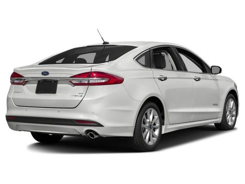Used 2018 Ford Fusion S image 39