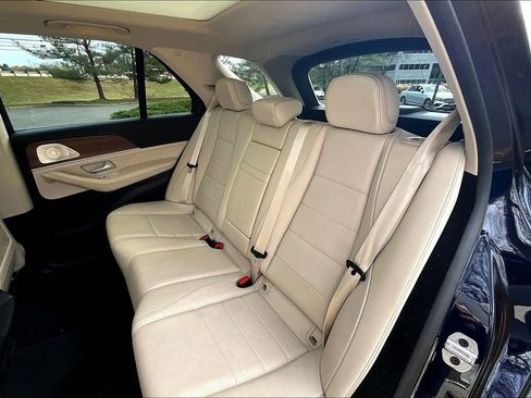 Certified 2022 Mercedes-Benz GLE 350 4MATIC image 28