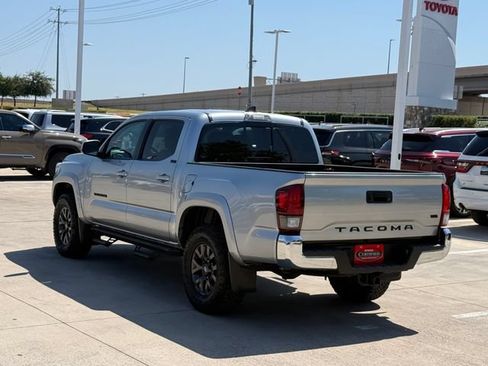 Used 2023 Toyota Tacoma SR5 RWD image 9