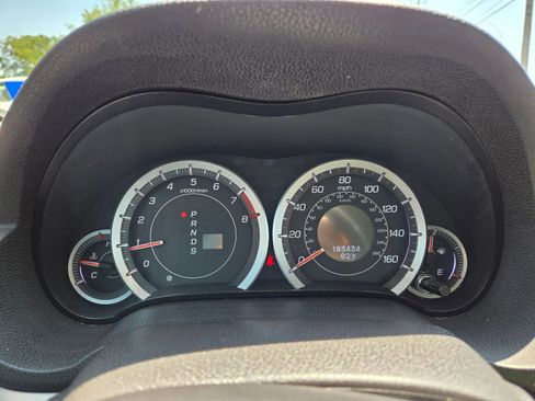 Used 2011 Acura TSX Sport Wagon image 19