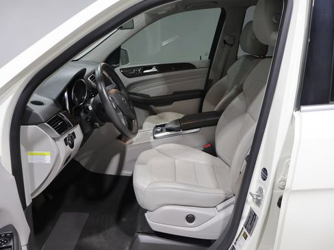 Used 2013 Mercedes-Benz ML 350 BlueTEC 4MATIC image 11