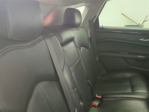 Used 2012 Cadillac SRX Luxury image 26