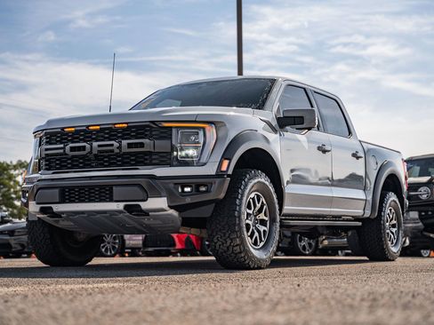 Certified 2023 Ford F150 Raptor image 3
