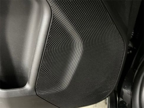 Certified 2023 Chevrolet Colorado Z71 w/ Z71 Convenience Package 2 image 23