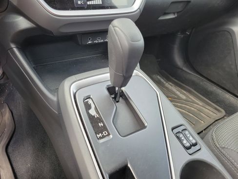 Used 2024 Subaru Crosstrek 2.0i Premium image 18