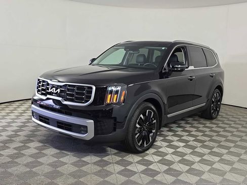 Used 2024 Kia Telluride SX w/ Towing Package image 8