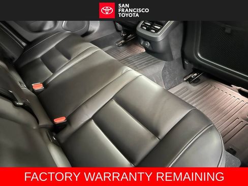 Used 2026 Volvo V60 B5 Cross Country Ultra w/ Climate Package AWD/4WD image 20
